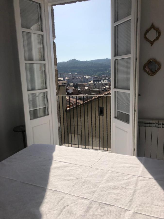 A Esmorga Apartamento Ourense Exterior foto